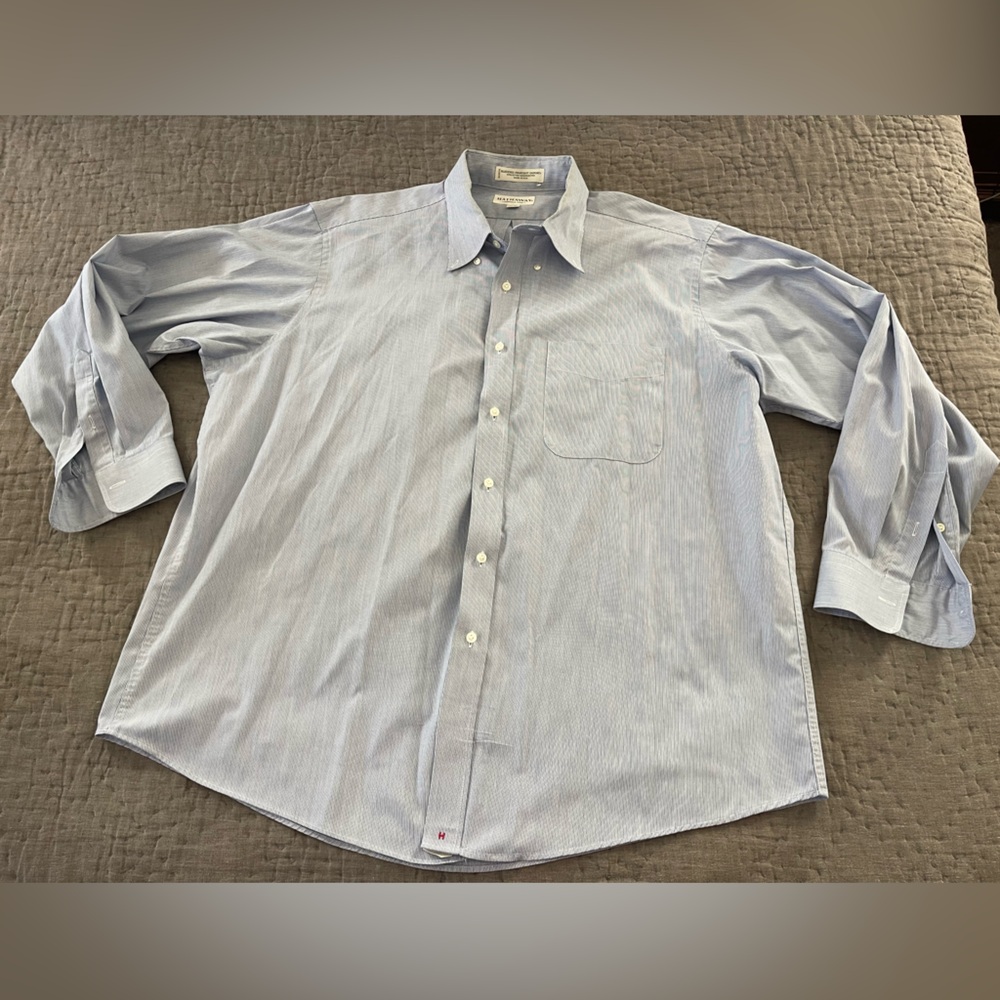 Hathaway Blended Pinpoint Oxford Lt Blue Button Down Shirt 17.5 35 Cotton Blend